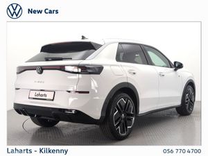 Volkswagen T-Roc R-LINE+ 1.5TSI 150HP MHEV - Image 4