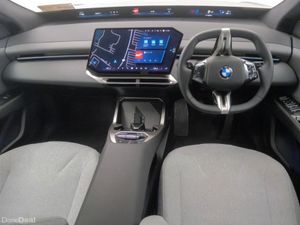 BMW iX3 50 xDrive - Image 4