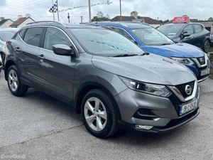 Nissan Qashqai Petrol, High spec - Image 2