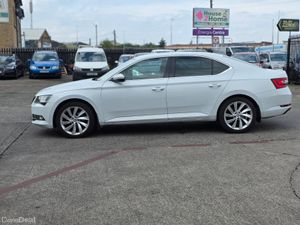 Skoda Superb 1.4 TSI Automatic - Image 4