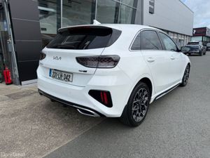 Kia Ceed 1.6D Mhev GTL MY23 5DR - Image 3