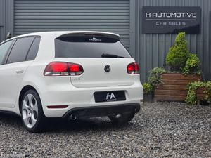 2013 VOLKSWAGEN GOLF GTI DSG LOW KMS - Image 4