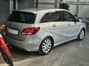 17 MERCEDES BENZ B-160 AUTOMATIC - Image 2