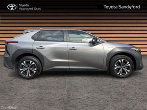 Toyota bZ4X SPORT EV AUTOMATIC // LEATHER HEATED S - Image 3