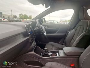 Volvo XC40 Fully Electric, Ultimate - Image 3