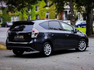 2019 Toyota Prius 1.8 Petrol Hybrid Auto 7 Seater - Image 3