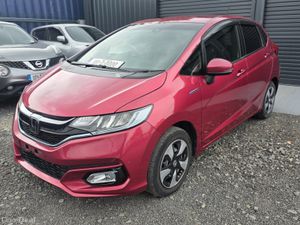 Honda Fit Hybrid Automatic 2018 LEATHER - Image 4