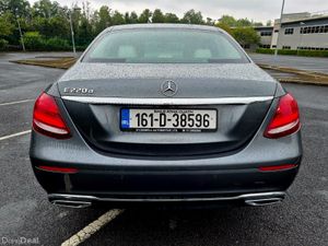 2016 MERCEDES BENZ E200  CDI SE AUTO  LOW MILES - Image 4