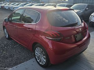 Peugeot 208 Automatic 2018 Low Mileage - Image 4