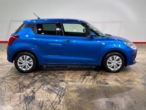 Suzuki Swift 1.2 AUTOMATIC - PUSH BUTTON START/STO - Image 3