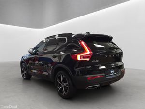 2019 VOLVO XC40 2.0 D3 R-DESIGN. - Image 4