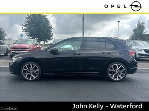 Volkswagen Golf 1.0 TSI 110HP Life - Image 4