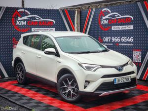 2016 Toyota RAV4 Hybrid - Image 2