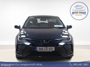 Toyota Corolla 1.8 Hybrid Luna Saloon - Image 4