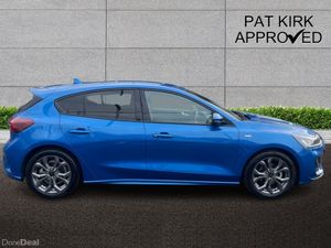 Ford Focus Hatchback ST-Line - Image 3