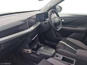 Opel Frontera Hybrid GS 1.2 136hp automatic 7 Seat - Image 4