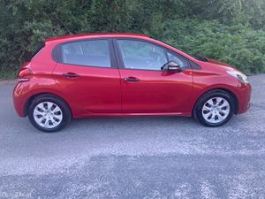 Peugeot 208 2016 - Image 4