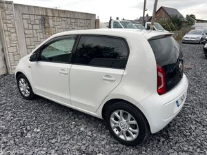 Volkswagen up! AUTO 1.0 - Image 3