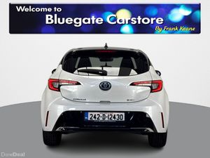Toyota Corolla HB LUNA SPORT  **FULL BLACK HALF LE - Image 3