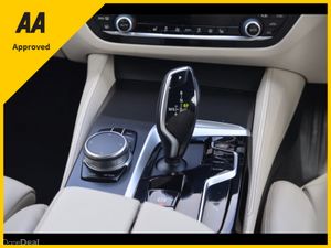 BMW 5-Series 520d M-Sport - Image 2