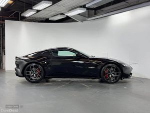Aston Martin Vantage 4.0 V8 Coupe 2Dr Petrol Auto - Image 3