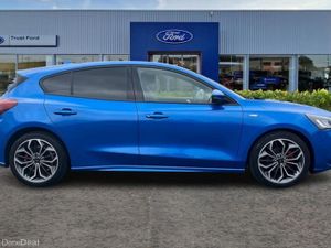 Ford Focus 1.0 EcoBoost ST-Line X 5dr - Image 3
