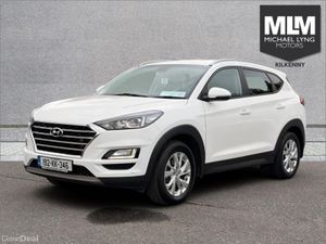 Hyundai Tucson ix35 Executive 1.6 Diesel 5DR - Image 3