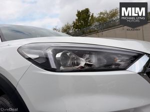 Hyundai Tucson ix35 Executive 1.6 Diesel 5DR - Image 4