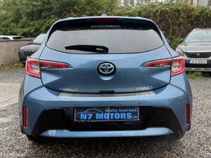 2022 Toyota Corolla 1.8 HYBRID LUNA  AUTO - Image 4