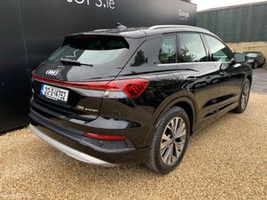 AUDI Q4 E-TRON SPORT 35 EV AUTO - Image 3