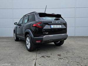 Dacia Duster Expression HEV 155 PS - Image 3