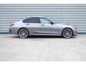 BMW 3-Series 2023 330E M-SPORT - Image 3