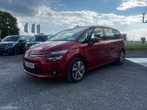 7 Seater 161 Citroen C4 Picasso - Image 3