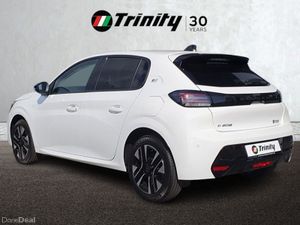 Peugeot 208 ** E208  ** ALLURE HIGH SPEC ** 50KWH - Image 3