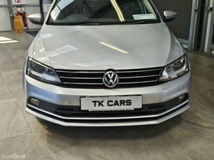 16 VOLKSWAGEN JETTA COMFORTLINE EDITION - Image 4