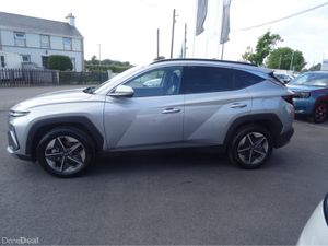 Hyundai Tucson EXECUTIVE 5DR - Image 4