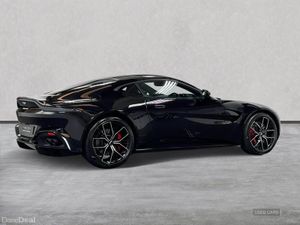 Aston Martin Vantage 4.0 V8 Coupe 2Dr Petrol Auto - Image 4