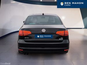 2017 Volkswagen Jetta Highline 1.4 TSI Petrol - Image 4