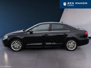 2017 Volkswagen Jetta Highline 1.4 TSI Petrol - Image 2