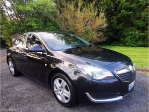 Vauxhall Insignia 1.6 CDTI DESIGN  136PS AUTO - Image 4