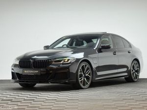 BMW 5-Series 530E M SPORT PRO XDRIVE *HUGE SPEC* - Image 3