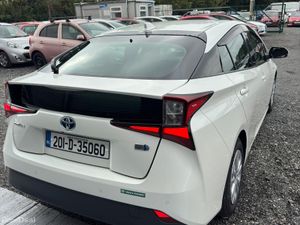 Toyota Prius 2020 - Image 3