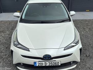 Toyota Prius 2020 - Image 2
