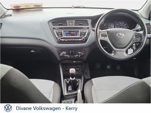 Hyundai i20 1.2 Deluxe Petrol 5 Door - Image 4