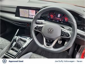 Volkswagen Golf 1.5 TSI 130HP R-Line - Image 3