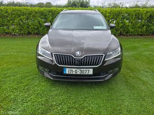 171 Skoda Superb 1.6 Diesel Leather seats - Image 2