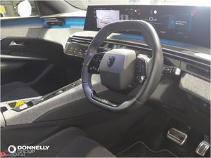 Peugeot 5008 E- Electric Estate GT - Image 4