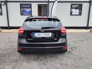 Ford Focus TITANIUM 1.0 125PS 6SPEED 4DR - Image 3