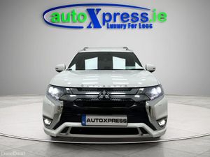 Mitsubishi Outlander 2.4 PHEV, Reversing camera, A - Image 3