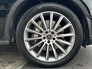 Mercedes-Benz GLC GLC 220d 4MATIC AMG--Sun Roof, M - Image 4